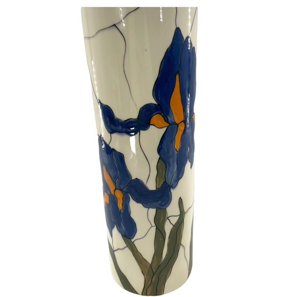 Vintage Japanese Otagiri Slender Off White Slender Vase w/ Blue Iris Motif 12.5" - Picture 5 of 11